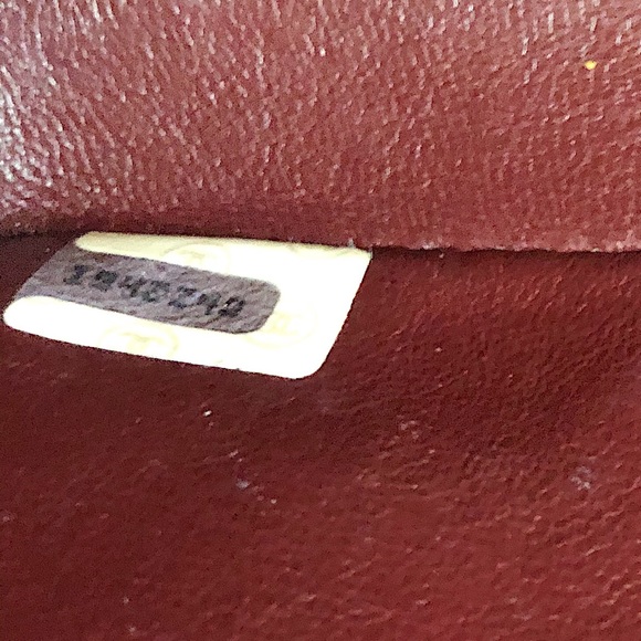 1990 Chanel Small Classic Flap Patent Calfskin Quilted Shoulder Bag  // Vintage - Picture 9 of 11